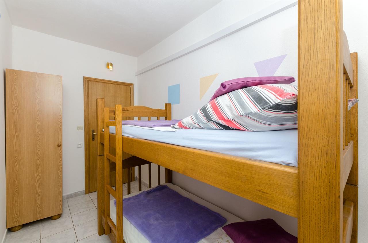 Apartments Ljubica 로고즈니차 외부 사진