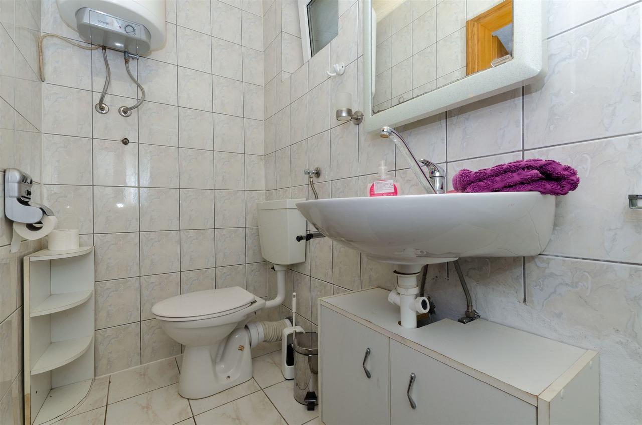Apartments Ljubica 로고즈니차 외부 사진