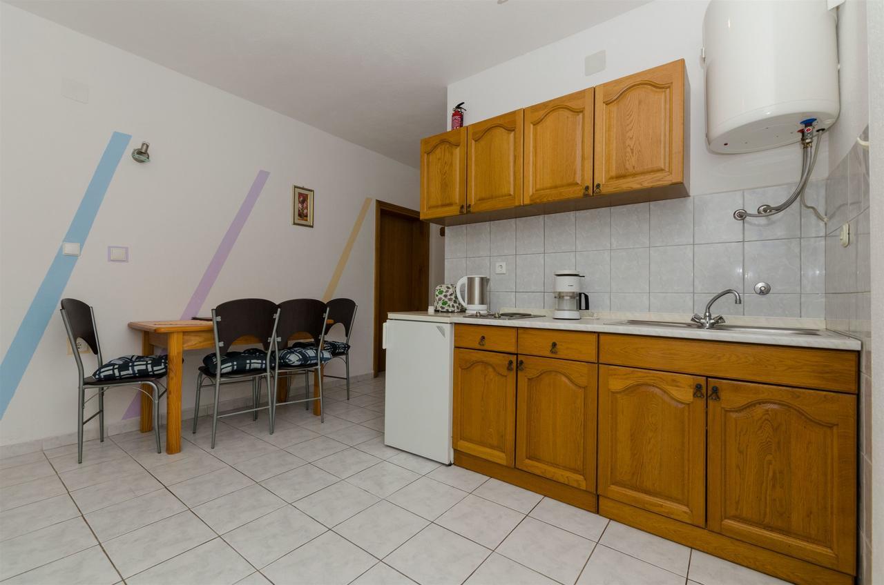 Apartments Ljubica 로고즈니차 외부 사진